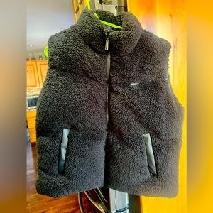 Bearpaw Quilted Sherpa Vest